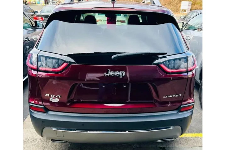 $21000 : 2020 Cherokee Limited image 4