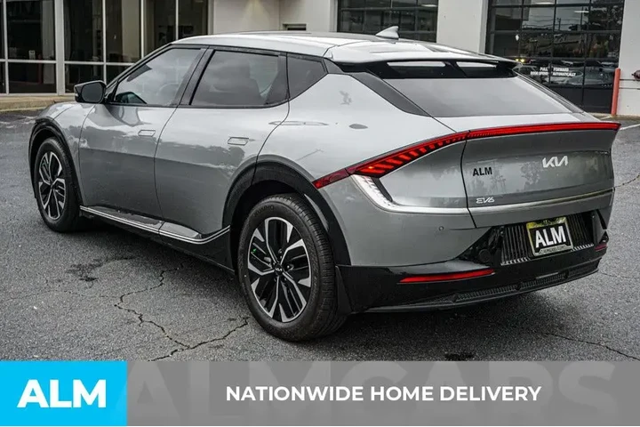 $14960 : Kia EV6 2023 Wind 4dr Crosso image 5