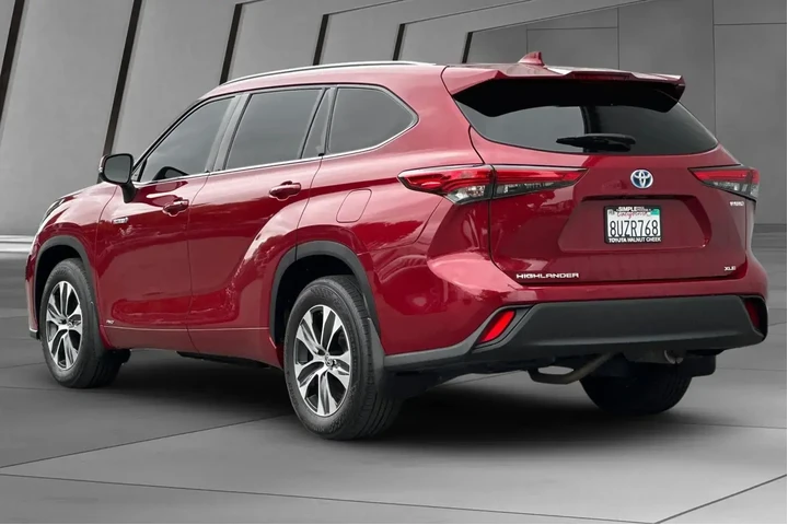 $35900 : Toyota Highlander Hybrid 202 image 7