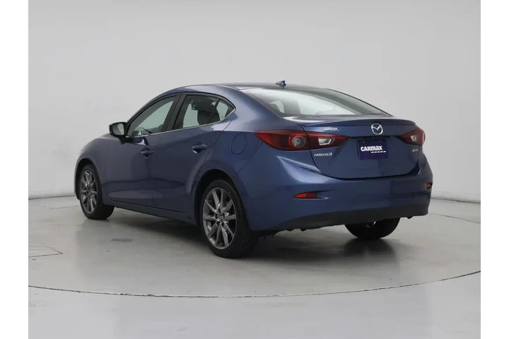 $18998 : Mazda Mazda3 2018 Grand Tour image 2