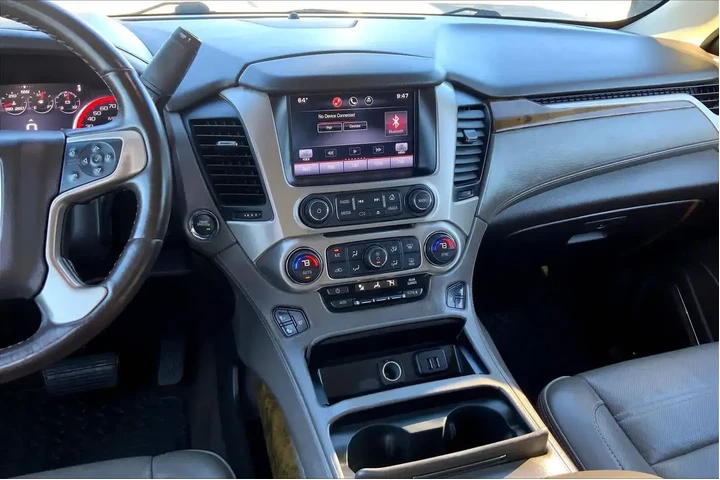 $19999 : GMC Yukon 2015 4x2 Denali 4d image 6