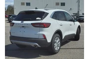 $27293 : Ford Escape 2024 AWD Active thumbnail