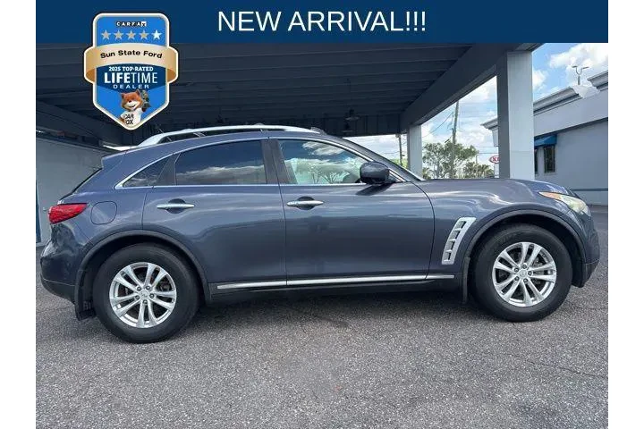 $7991 : INFINITI FX35 2010 Base 4dr image 1