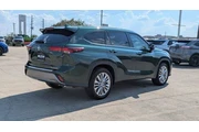 $39495 : Toyota Highlander 2024 Plati thumbnail
