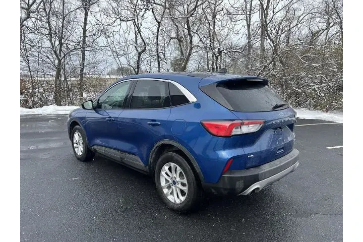 $20997 : Ford Escape 2022 AWD SE 4dr image 5