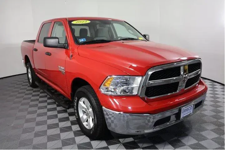 $27555 : Ram 1500 Classic 2020 4x4 Wa image 1