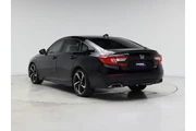 $22998 : Honda Accord 2019 Sport 4dr thumbnail