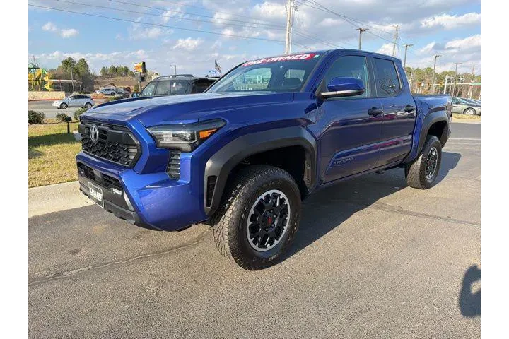 $39979 : Toyota Tacoma 2024 4x4 TRD O image 3