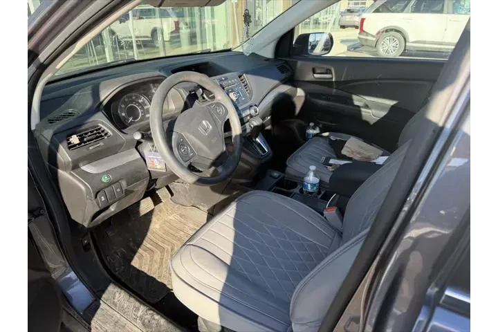 $8366 : Honda CR-V 2015 AWD LX 4dr S image 6