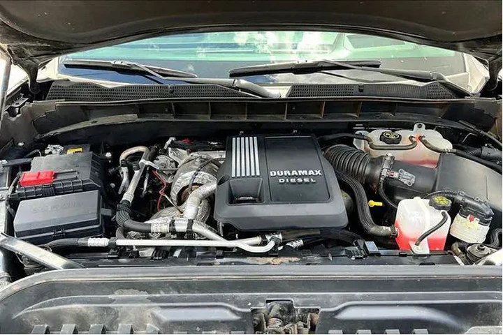 $39887 : GMC Sierra 1500 2023 4x4 AT4 image 9