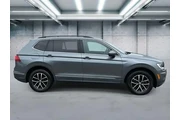 $18755 : Volkswagen Tiguan 2021 AWD S thumbnail