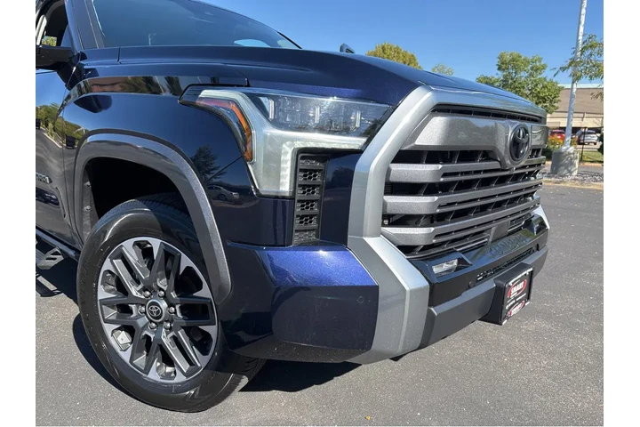 $45998 : 2023 Tundra Limited CrewMax image 7