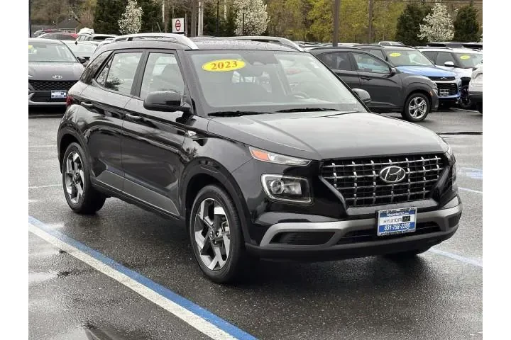 $18888 : Hyundai VENUE 2023 SEL 4dr C image 5