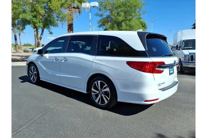 $32745 : Honda Odyssey 2022 Touring 4 image 6