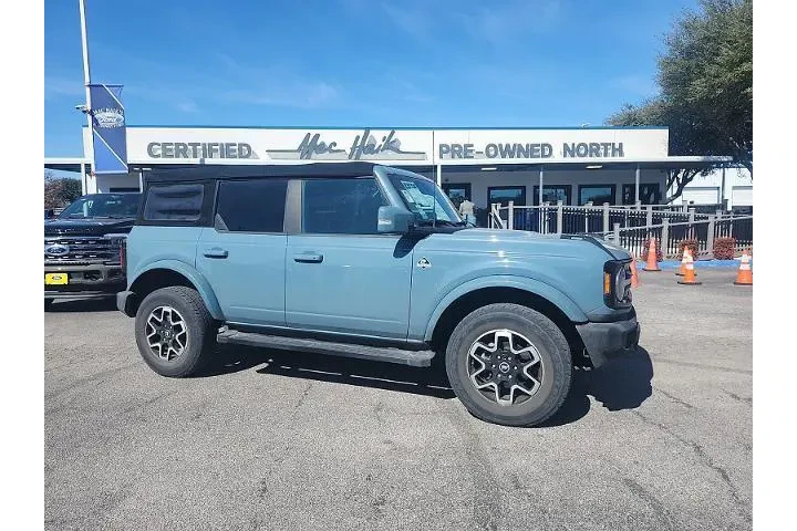 $29998 : Ford Bronco 2021 4x4 Black D image 1