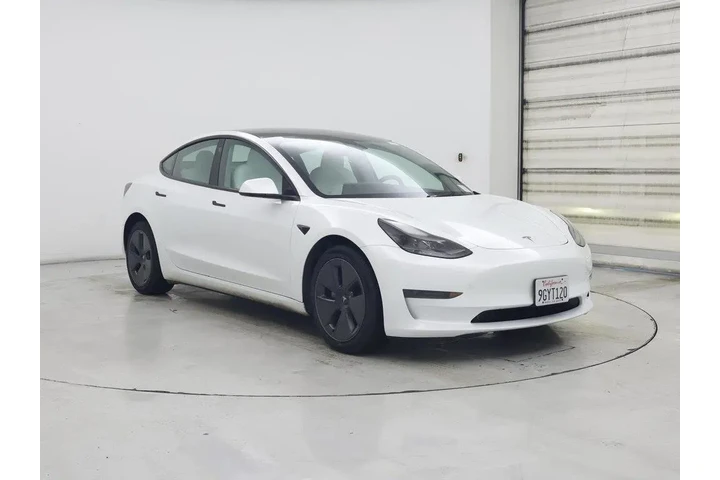 $24998 : Tesla Model 3 2023 4dr Sedan image 1