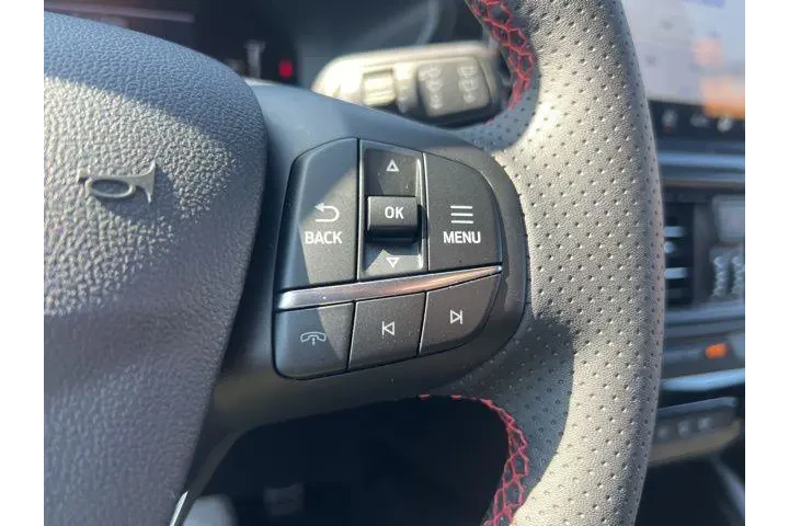 $24999 : Ford Escape 2024 AWD ST-Line image 10