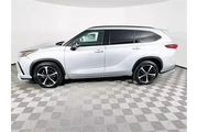 $35500 : Toyota Highlander 2022 AWD X thumbnail