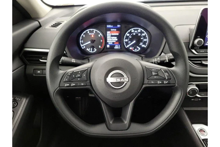 $23998 : Nissan Altima 2025 2.5 S 4dr image 10