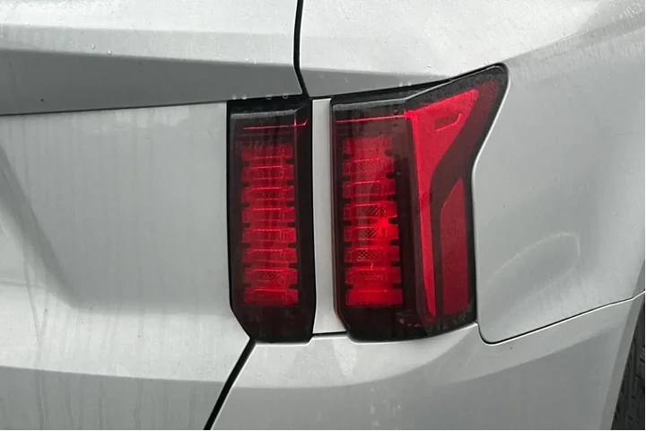 $27990 : Kia Sorento 2022 AWD X-Line image 6