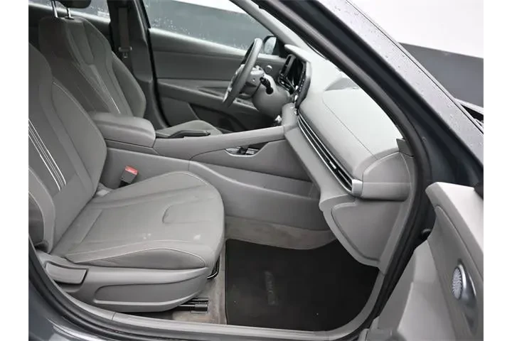 $16793 : Hyundai ELANTRA 2023 SEL 4dr image 8