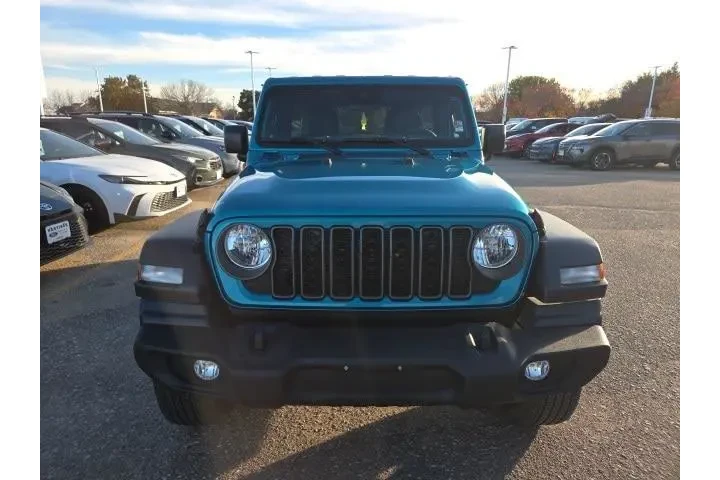 $37552 : Jeep Wrangler 2024 4x4 Sport image 7