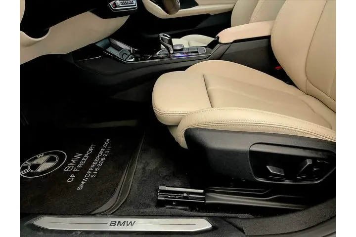 $32819 : BMW 2 Series 2024 AWD 228i x image 10