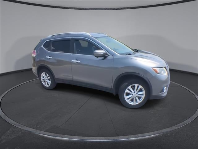 $9900 : PRE-OWNED 2015 NISSAN ROGUE SV image 2