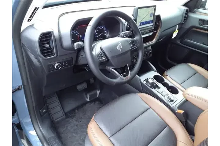 $33605 : Ford Bronco Sport 2024 AWD B image 8