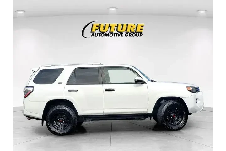 $37999 : Toyota 4Runner 2018 4x4 SR5 image 3