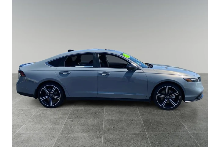 $31268 : Honda Accord Hybrid 2024 Spo image 6