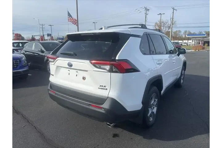 $30995 : Toyota RAV4 Hybrid 2024 AWD image 5