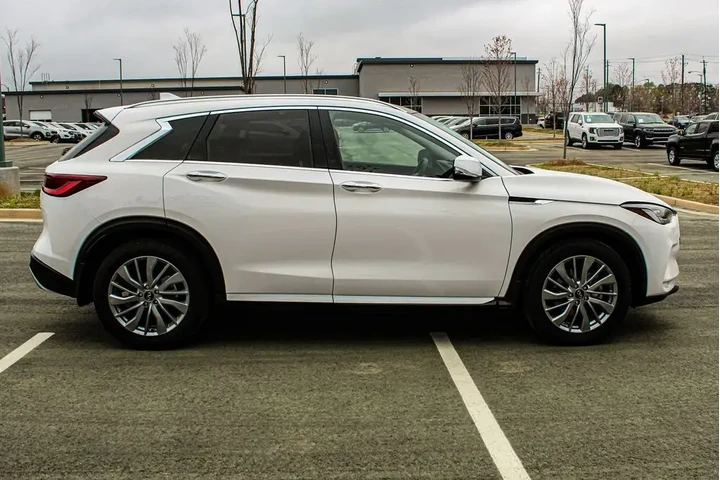 $31960 : INFINITI QX50 2024 AWD Luxe image 7