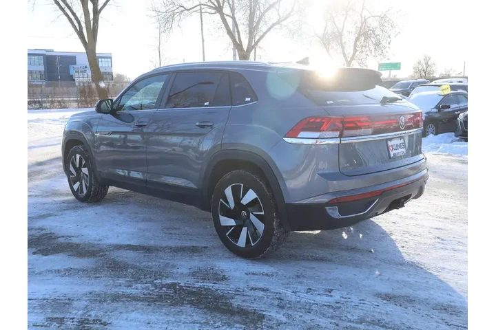$31577 : Volkswagen Atlas Cross Sport image 6