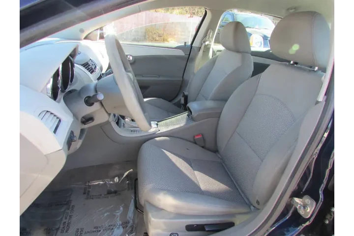 $7995 : 2011 Malibu LS Fleet image 10
