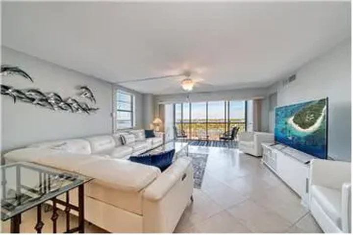 $2800 : Rental property with 2 bedro image 3