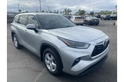 $28129 : Toyota Highlander 2021 AWD L thumbnail