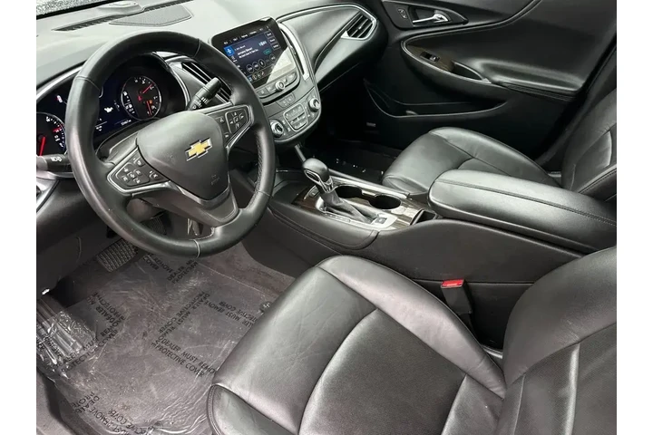 $18054 : Chevrolet Malibu 2024 LT 4dr image 10