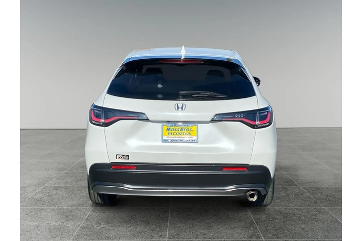 $31842 : Honda HR-V 2024 AWD Sport 4d image 4