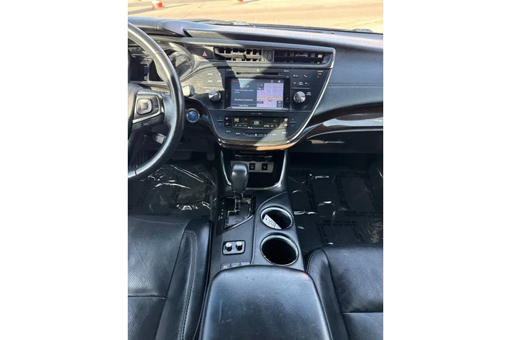 $15995 : 2015 Avalon Hybrid Limited image 9