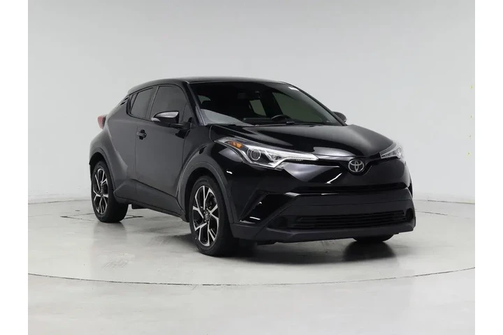 $16998 : Toyota C-HR 2018 XLE 4dr Cro image 1