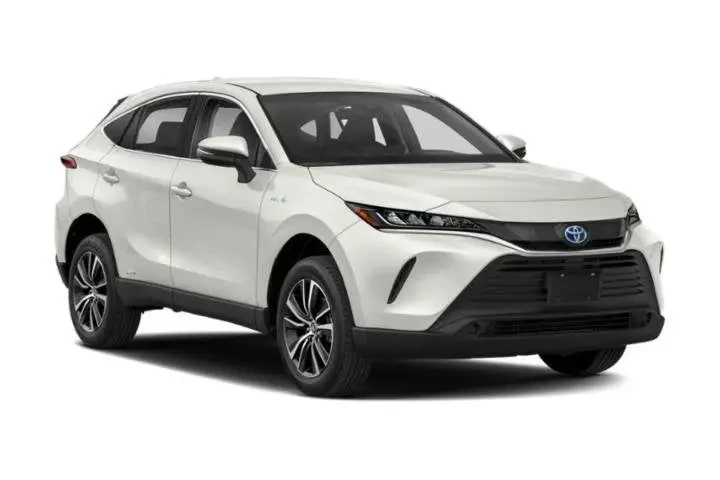 $30000 : Gold Certified2022 Venza LE image 6