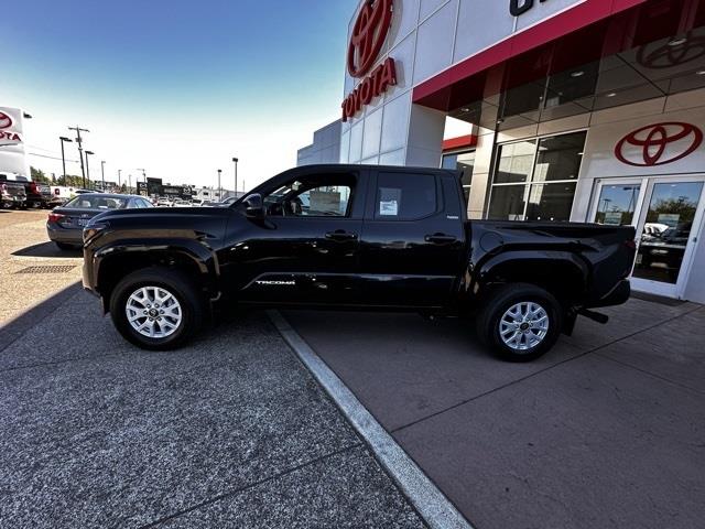 $39589 : 2024 Tacoma SR5 image 2