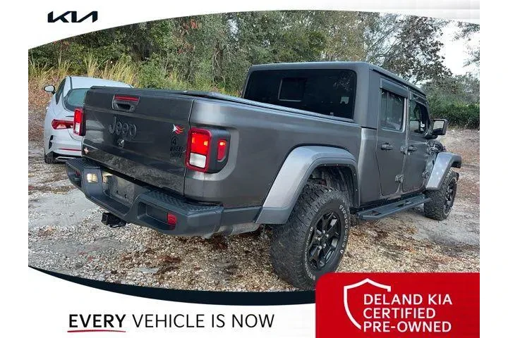 $29230 : Jeep Gladiator 2021 4x4 Will image 10