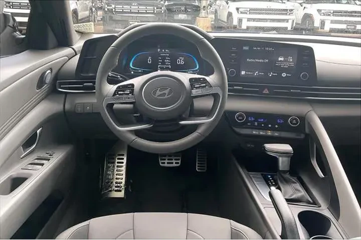 $22912 : Hyundai ELANTRA 2025 SEL Spo image 6