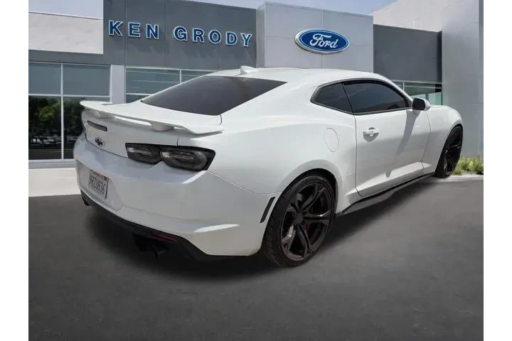 $38600 : Chevrolet Camaro 2020 SS 2dr image 5