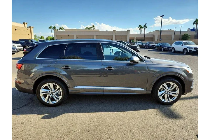 $30998 : Audi Q7 2021 AWD quattro Pre image 4