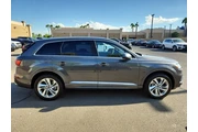 $30998 : Audi Q7 2021 AWD quattro Pre thumbnail