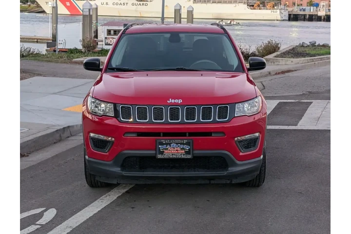 $11988 : 2018 Compass Sport image 3