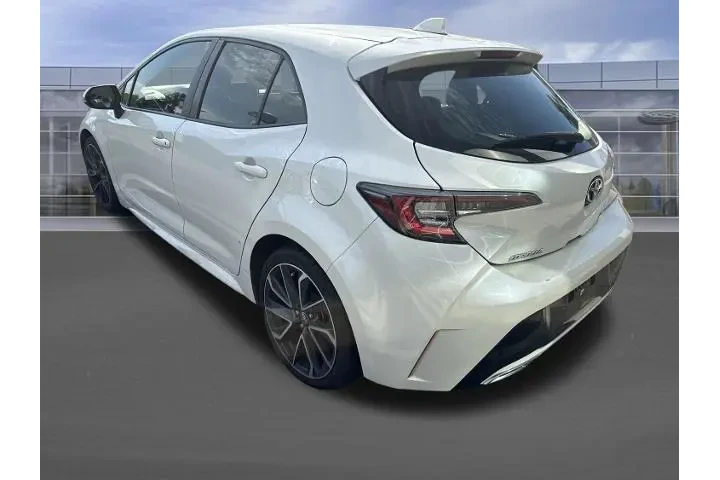 $17050 : Toyota Corolla Hatchback 201 image 1